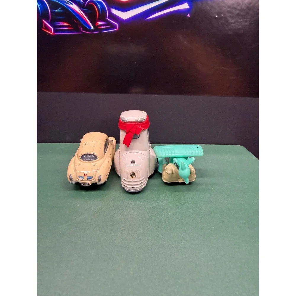 Disney Pixar Cars Diecast Lot Mama Bernoulli Uncle Topolino Bandana Forklift 3pc